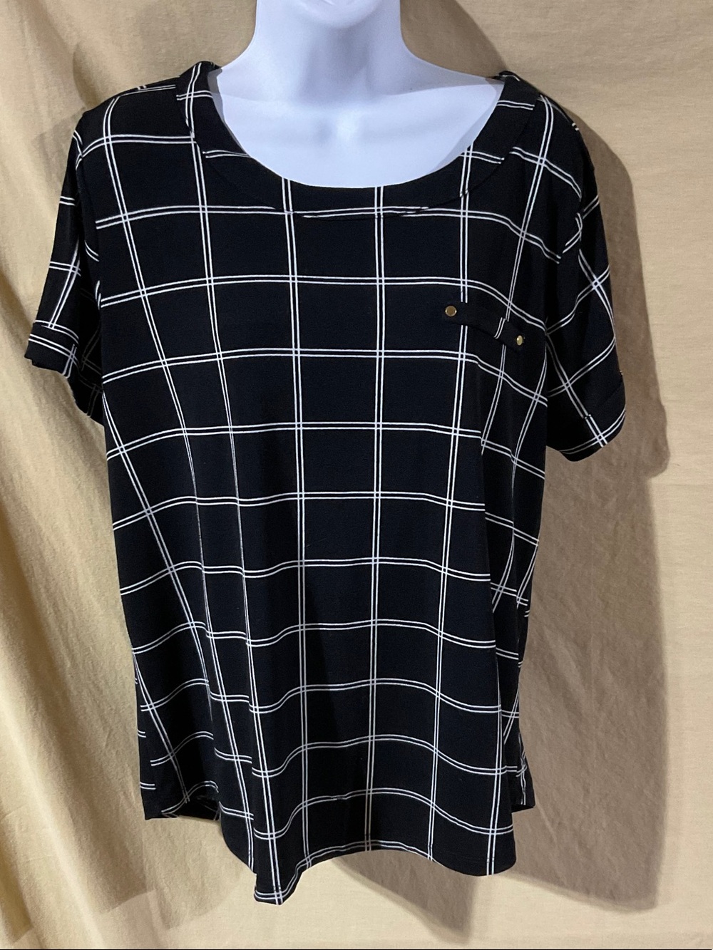 50th Street Size PXL Black Windowpane Short Sleeve Blouse